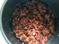 香菇芹菜猪肉水饺的做法步骤3